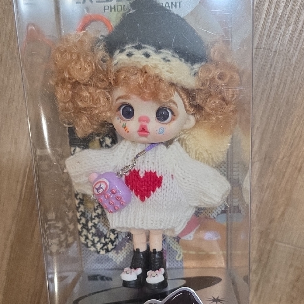 🎀 Bag Charm - Sweater ❤️ - Picture 3 of 7